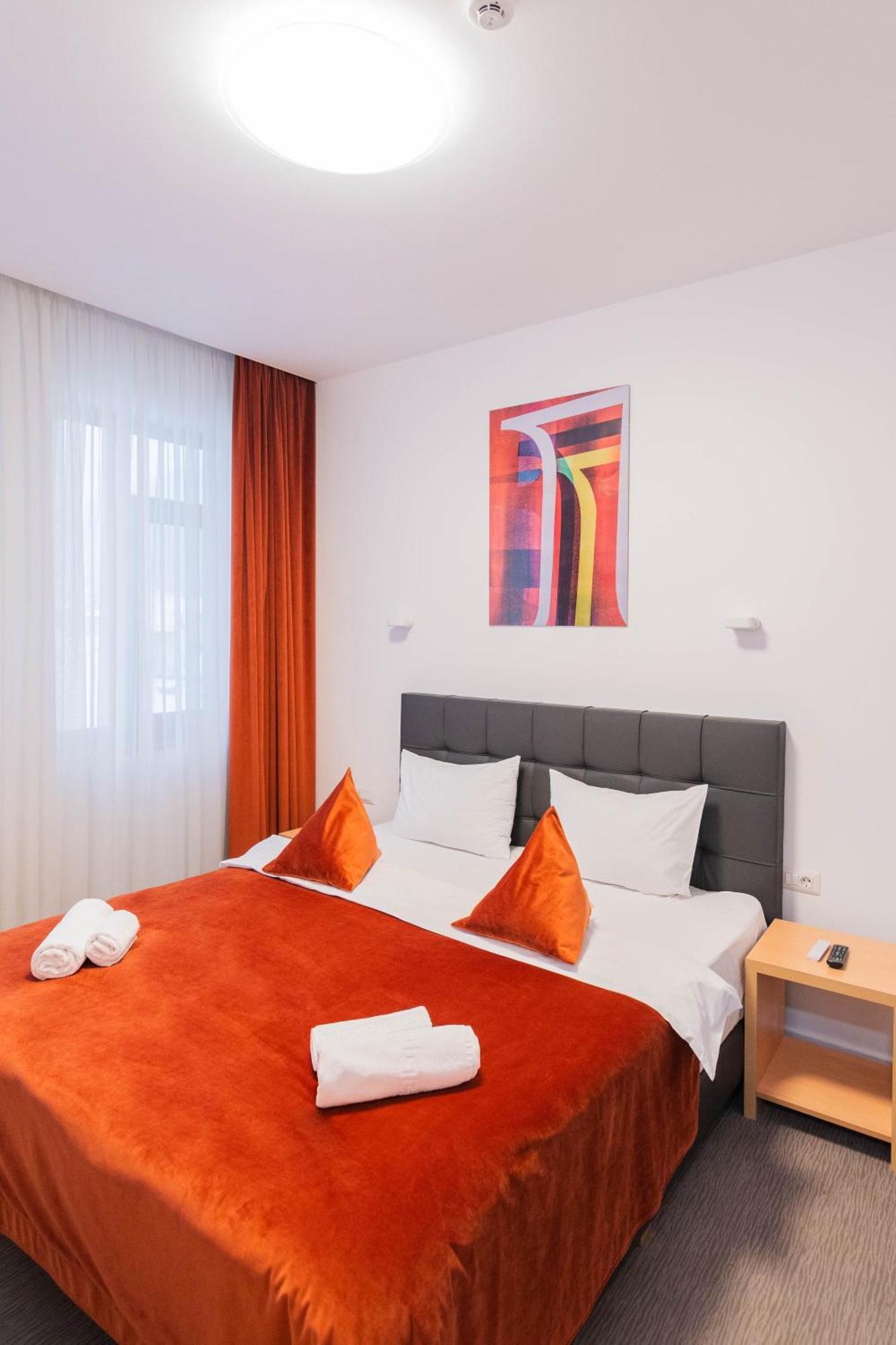 Hotel Urban Baia Mare Exteriör bild